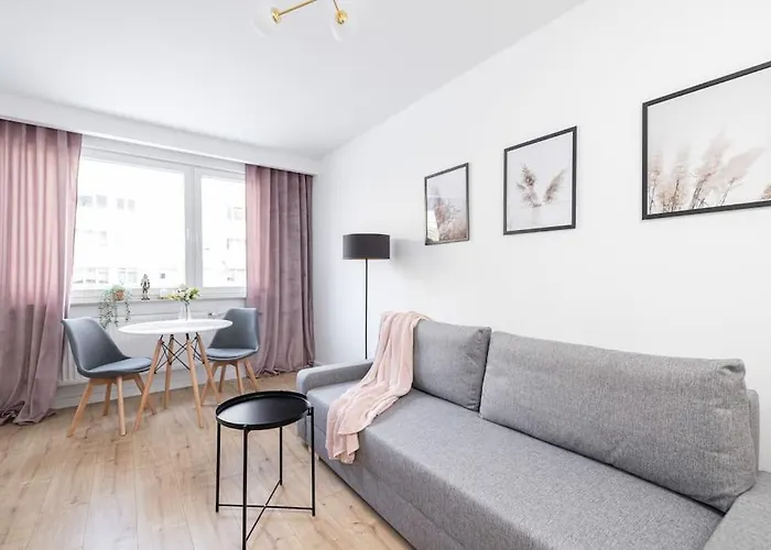 Comfy Studio - 10\' Walk To The See !