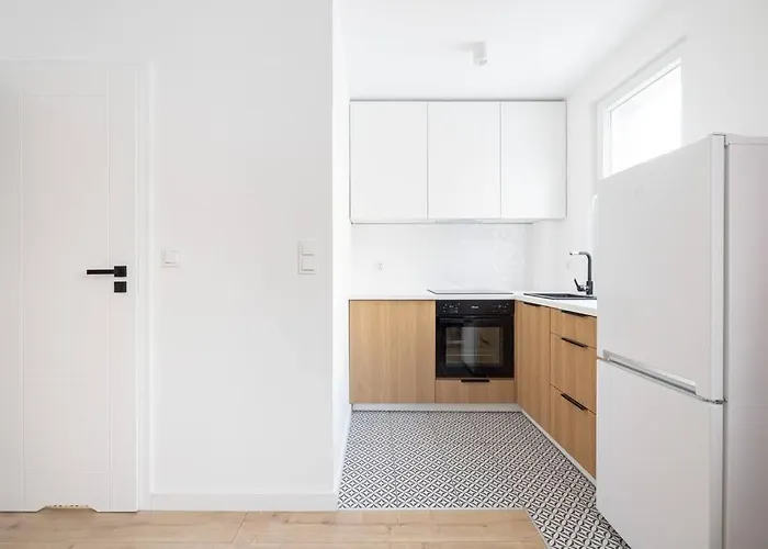 Comfy Studio - 10\' Walk To The See !